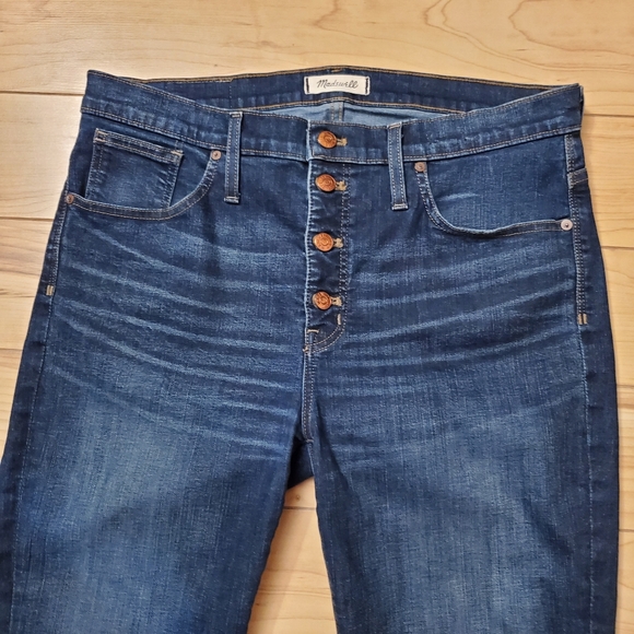 Madewell Denim - Madewell 9" High Rise Skinny Jeans Sz 32 Madewell Button Fly Womens Jeans Sz 32